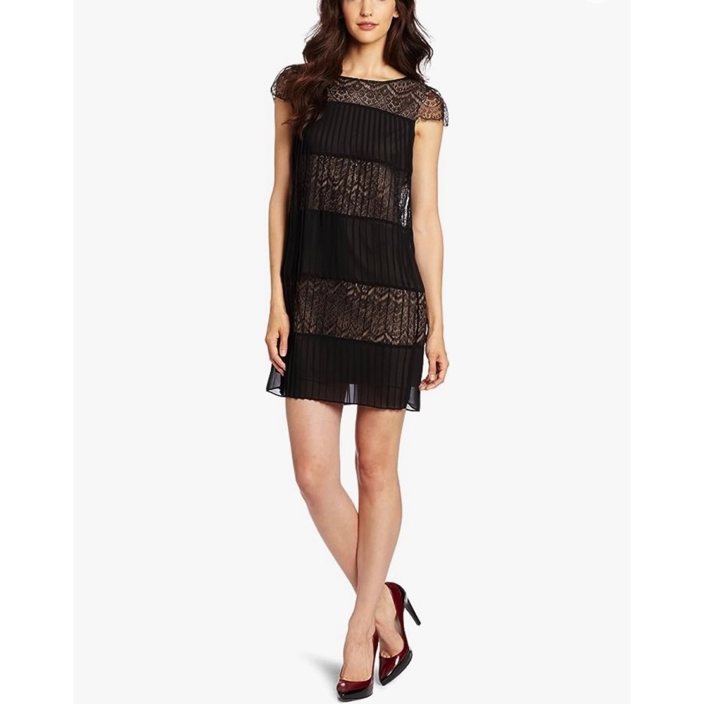 Max & Cloe NWOT Women's Cocktail Shift Dress Small